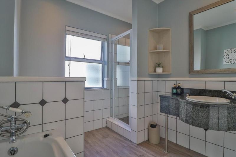 2 Bedroom Property for Sale in Pinnacle Point Golf Estate Western Cape